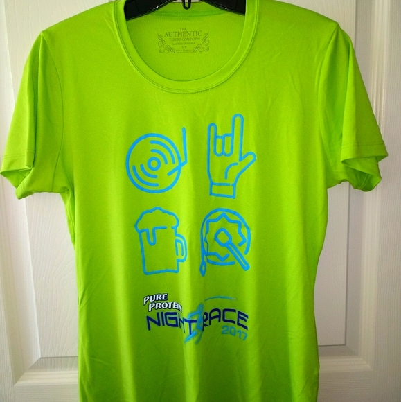 Runner's shirt - Picture 1 of 5